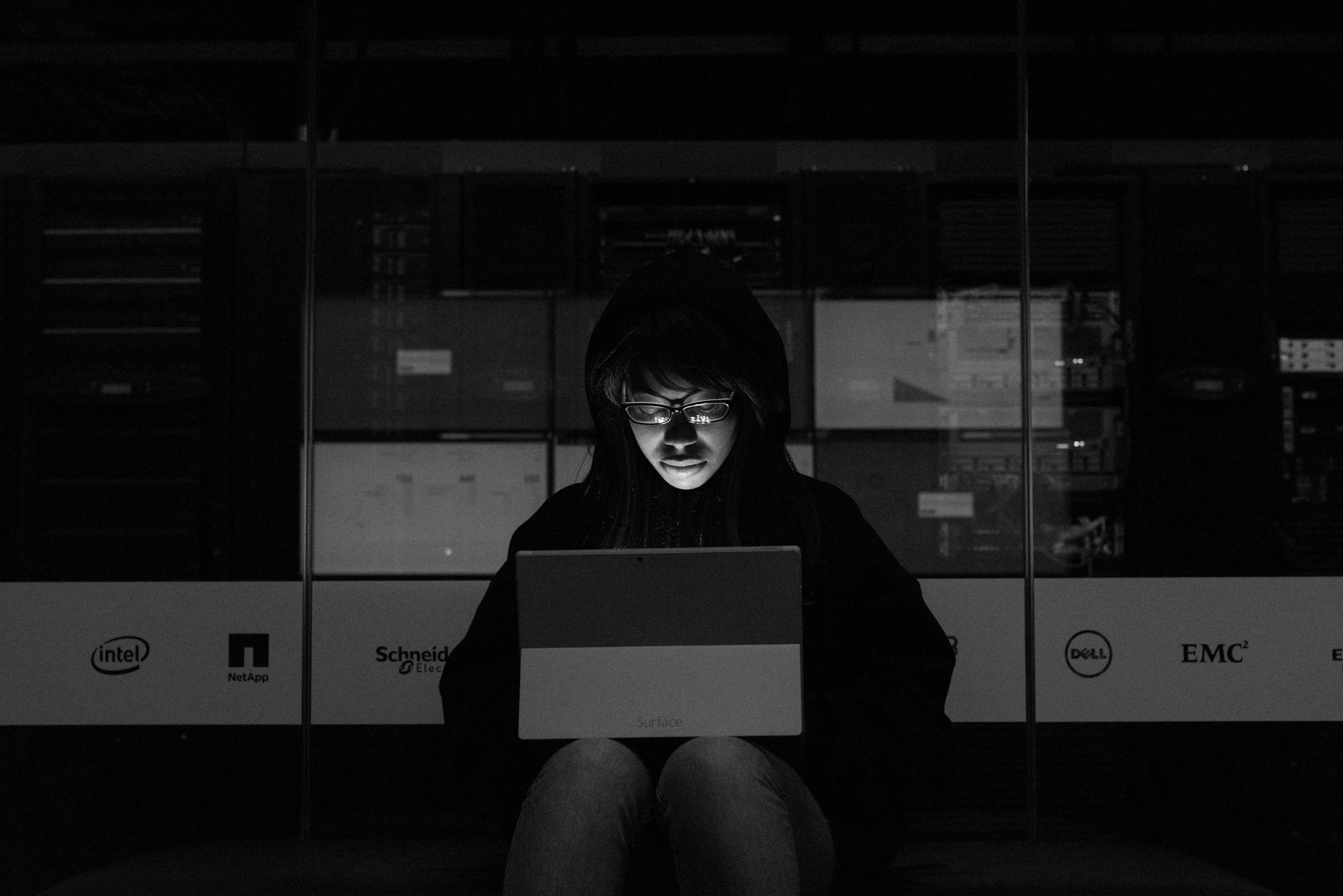 中の人情報