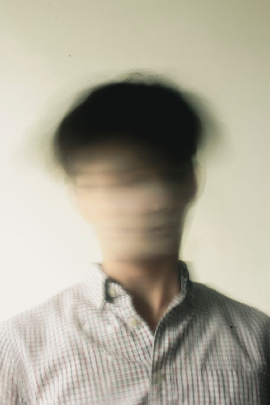 中の人の正体